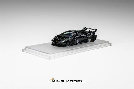 Model car on a white platform with 'KING MODEL' branding.