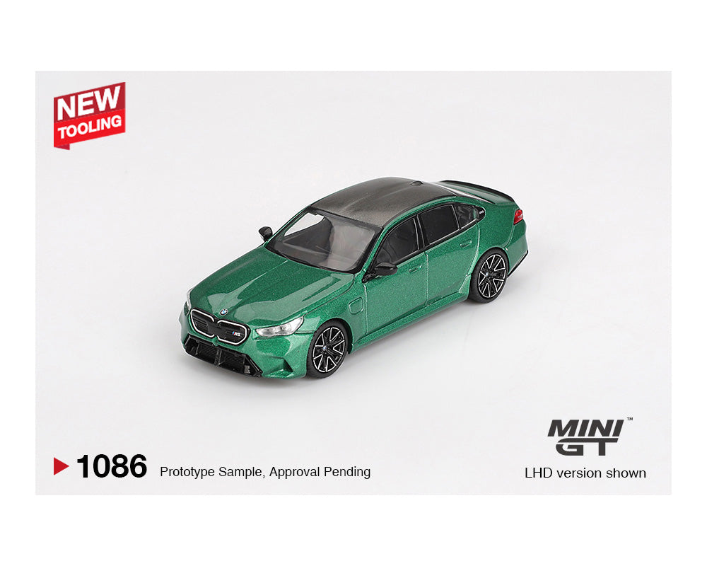 (Preorder) Mini GT 1:64 BMW M5 (G90) Isle of Man – Green Metallic MGT01086-BL