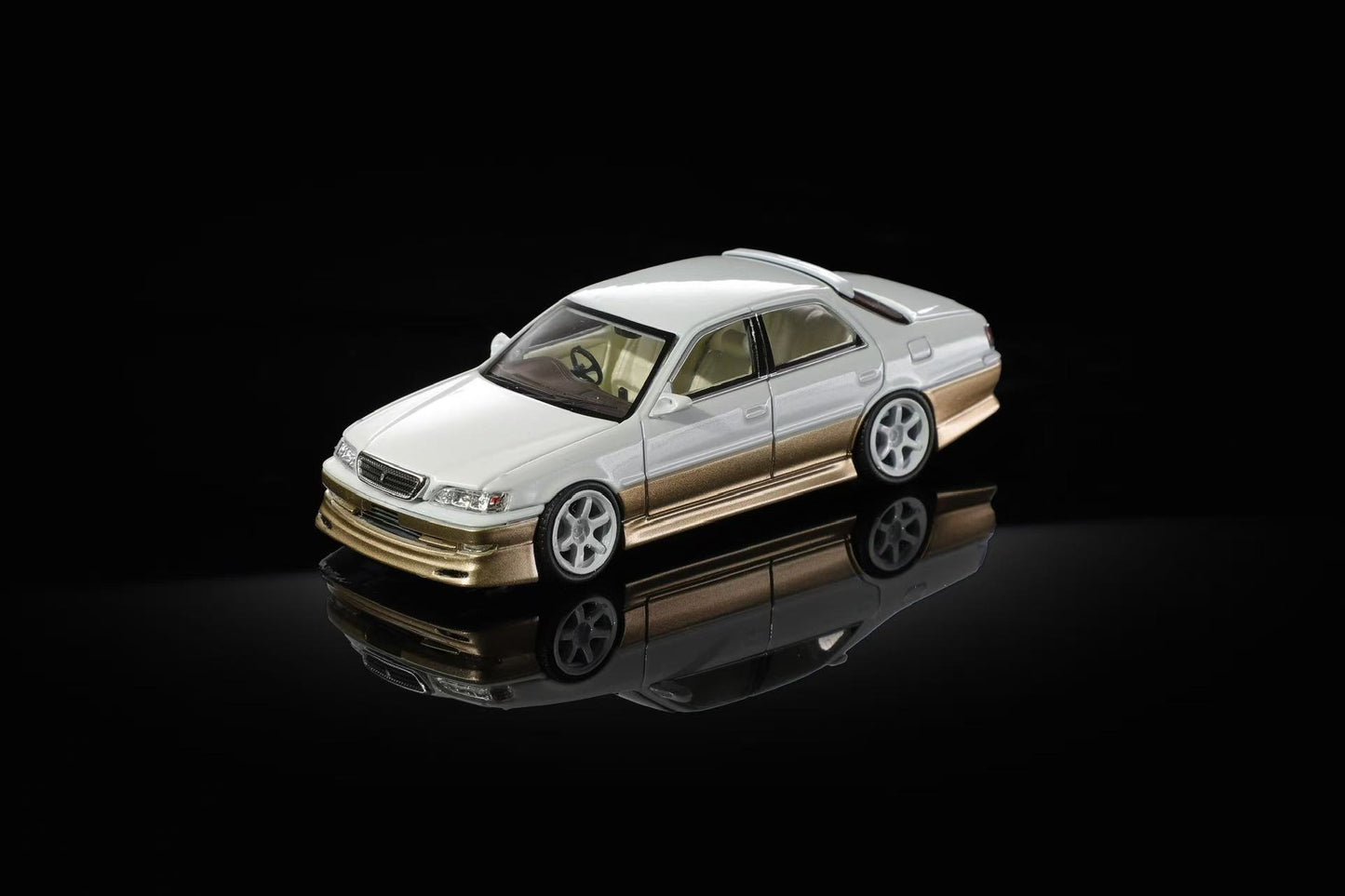 Mortal 1:64 Cresta JZX100 Silver/White with Gold [2 Colors]