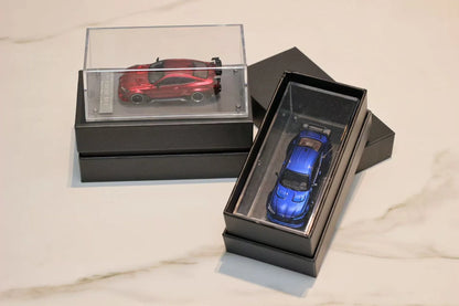 Street Weapon 1:64 BMW ADRO M4 Blue/Red Carbon [2 Colors]