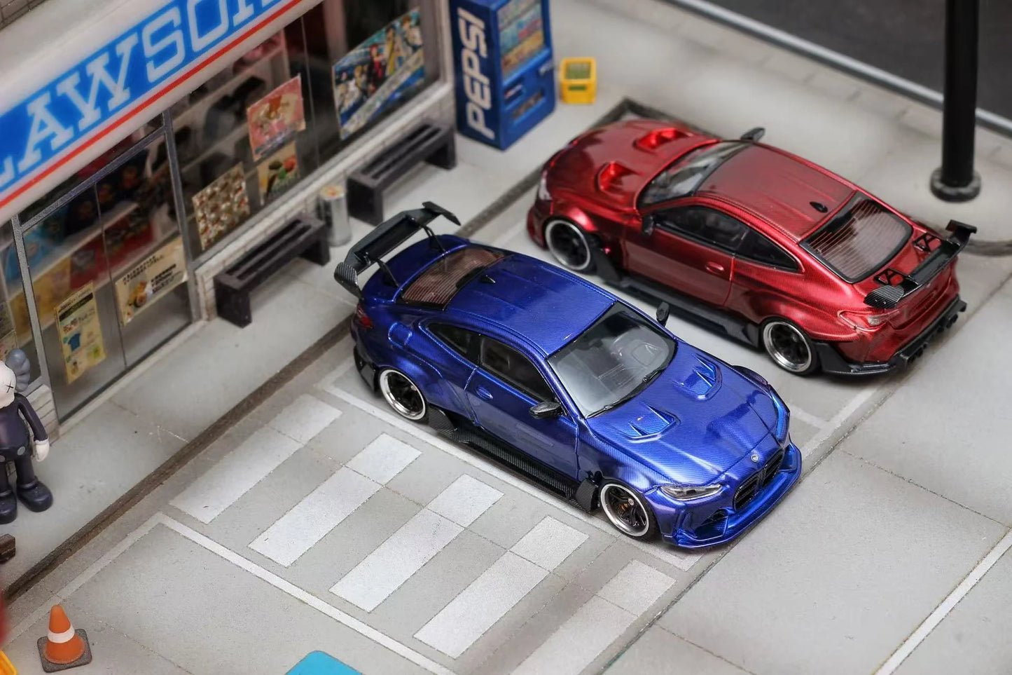 Street Weapon 1:64 BMW ADRO M4 Blue/Red Carbon [2 Colors]