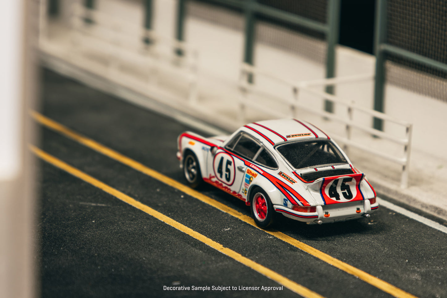 (Coming Soon) Tarmac Works 1:64 Porsche 911 Carrera RSR 2.8 24h Le Mans 1973 #45 Winner T64S-023-73LM45