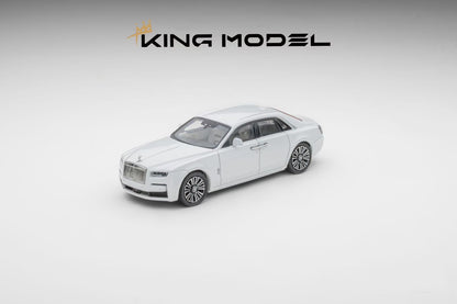 White model car on a gray background with 'King Model' branding.