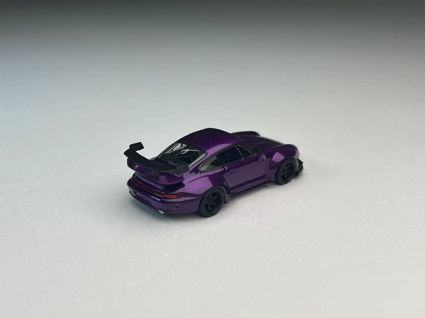 (Preorder) Flame 1:64 Porsche RWB 993/994 Purple Full Carbon [2 Versions]