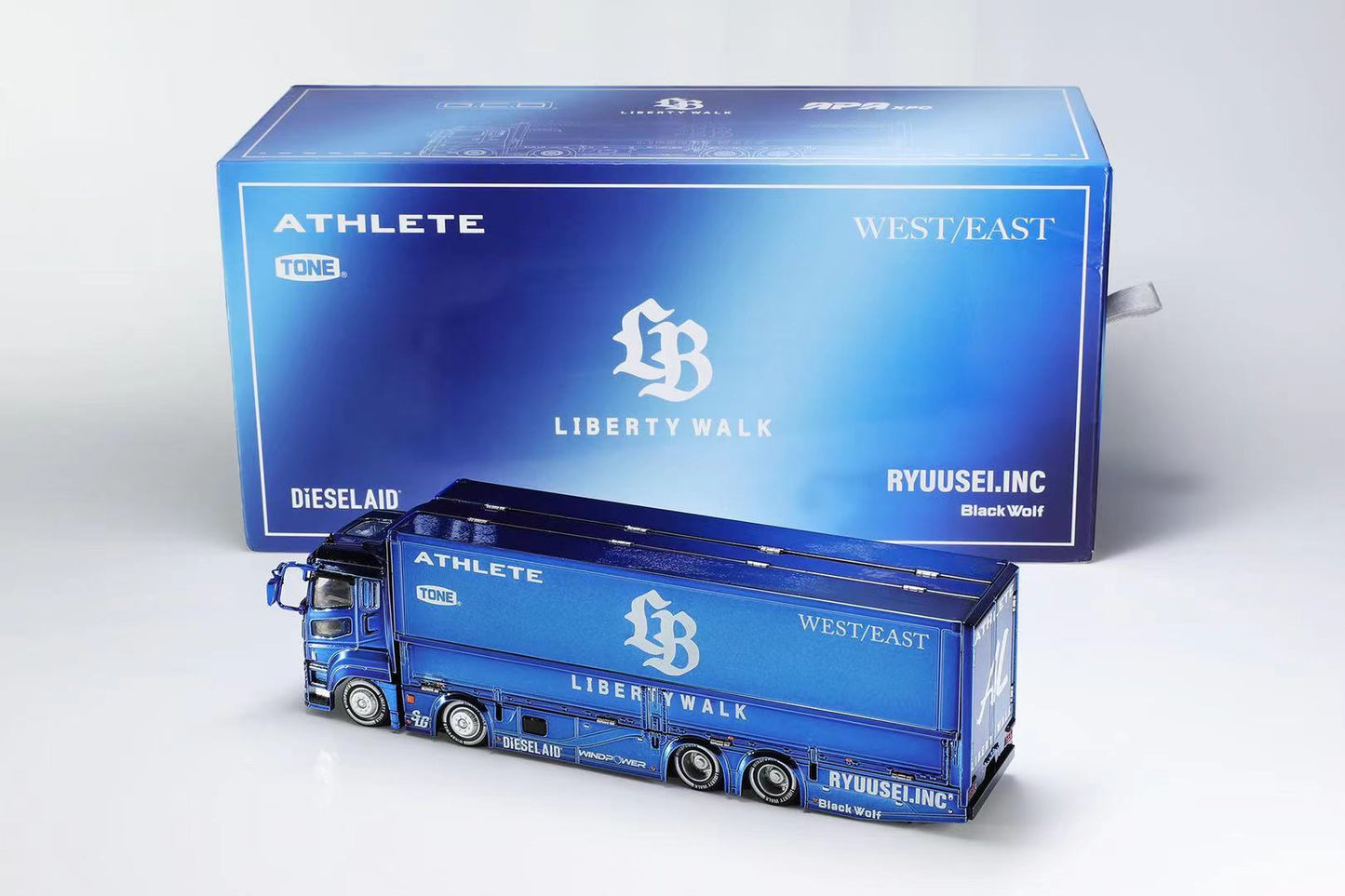 (Preorder) GCD 1:64 LBWK LB-Truck Mitsubishi Fuso Super Great Foshan 2025 APA XPO Exclusive [Event Edition]