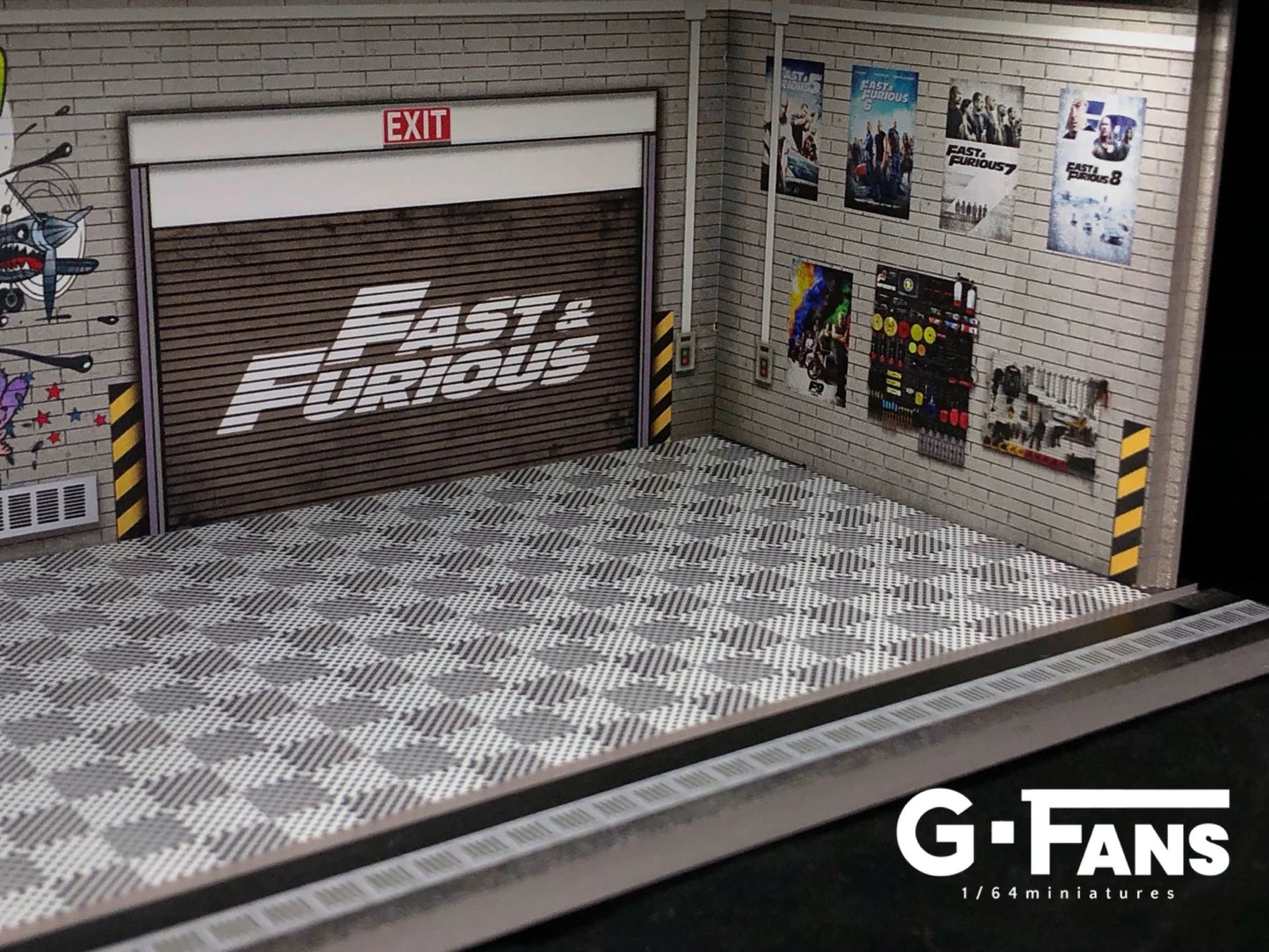 G-FANS 1:64 1:64 Fast & Furious Garage Diorama 710016