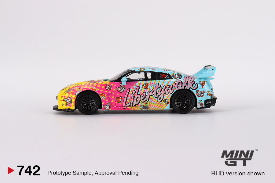 Mini GT 1:64 LB-Silhouette WORKS GT NISSAN 35GT-RR Ver.1 LBWK KUMA