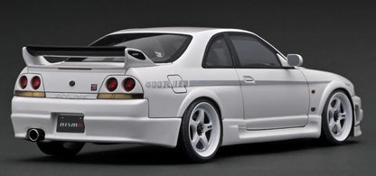 Ignition Model 1:18 Nissan NISMO 400R (BCNR33) White IG3653
